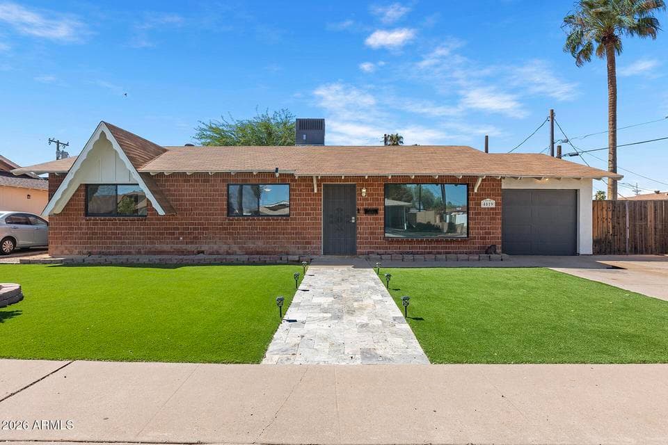 4019 W CITRUS Way, Phoenix, AZ 85019 — photo 1 of 35