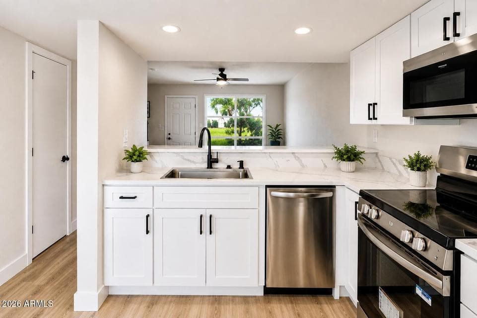 Brand new Kitchen! New cabinets, new stainless steel appliances! New sink...!