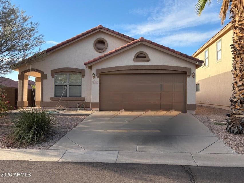 3481 S BOWMAN Road, Apache Junction, AZ 85119 — photo 1 of 10