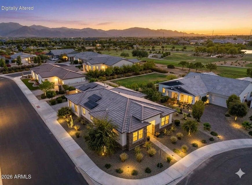 No direct neighbor on 2 sides and next to a greenway. This picture has been digitally enhanced.
