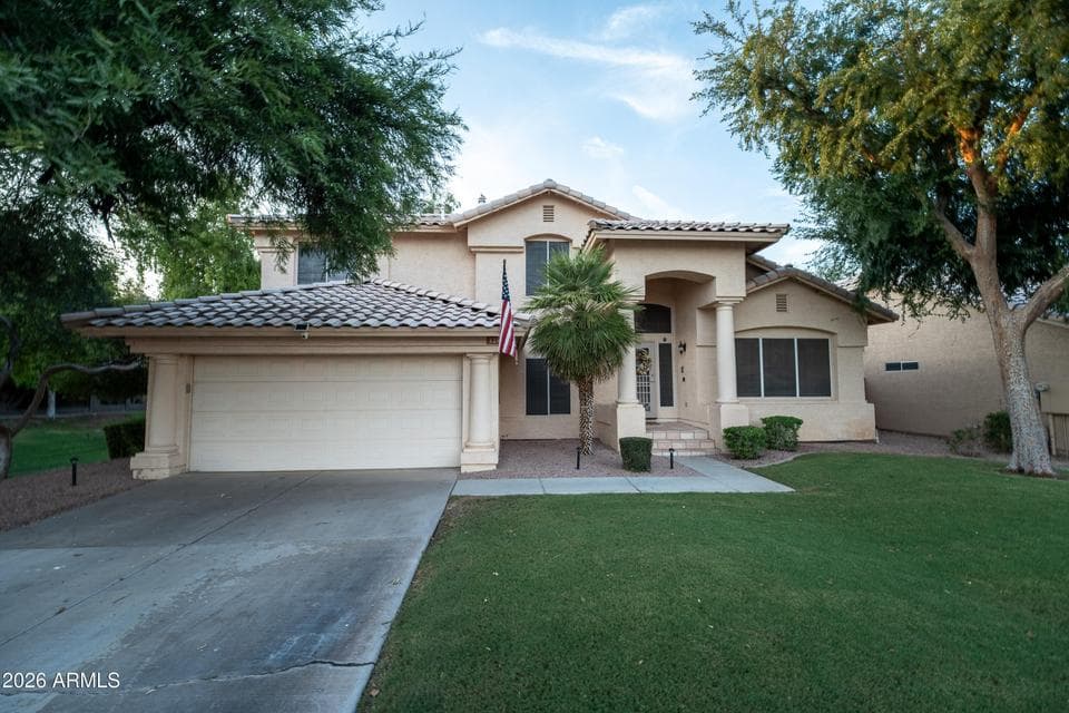 324 E ARABIAN Drive, Gilbert, AZ 85296 — photo 1 of 34