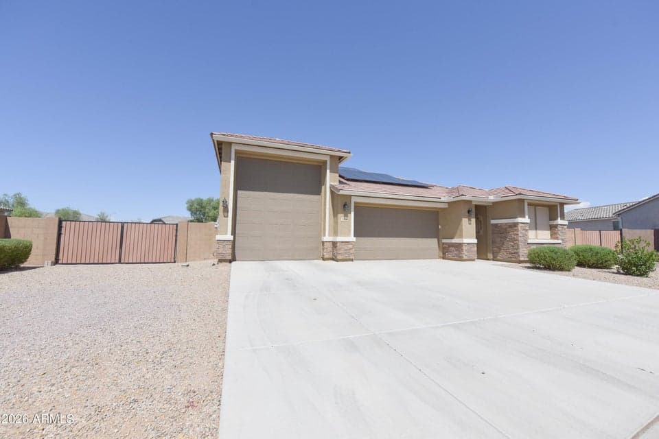 170 S SIENA Lane, Casa Grande, AZ 85122 — photo 1 of 40