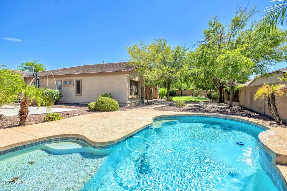 7333 N Kirsten Avenue, Glendale, AZ 85305 — photo 1 of 53