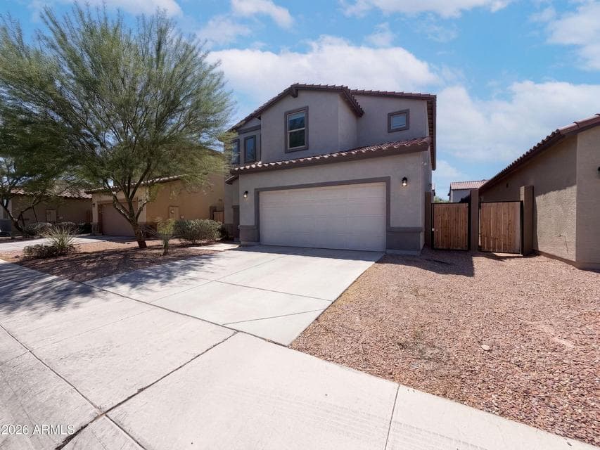 3325 W DUNBAR Drive, Phoenix, AZ 85041 — photo 1 of 33