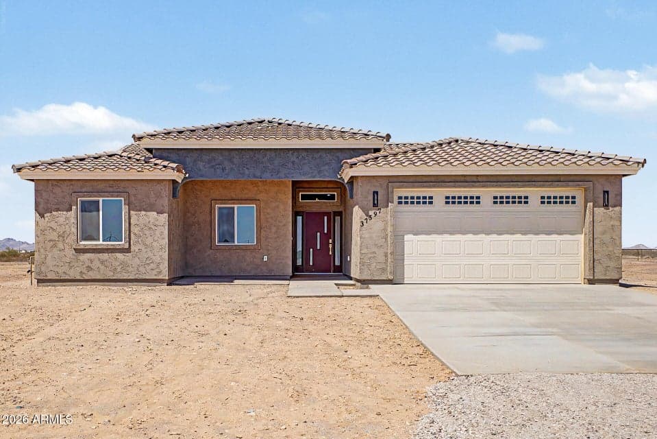 37597 W MARIPOSA Street, Tonopah, AZ 85354 — photo 1 of 42
