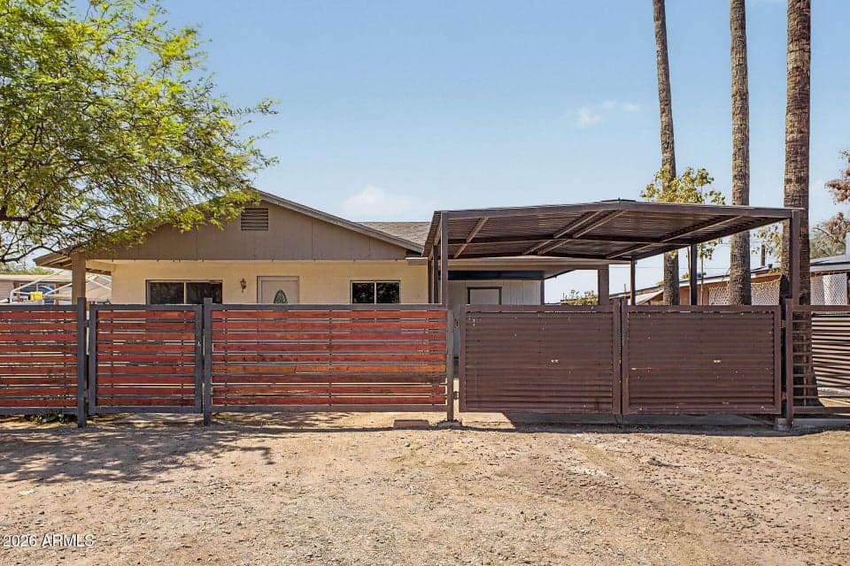 219 N LINCOLN Avenue, Casa Grande, AZ 85122 — photo 1 of 31