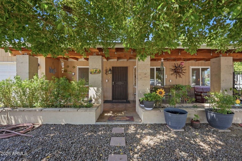 654 S COPPER Drive, Apache Junction, AZ 85120 — photo 1 of 36