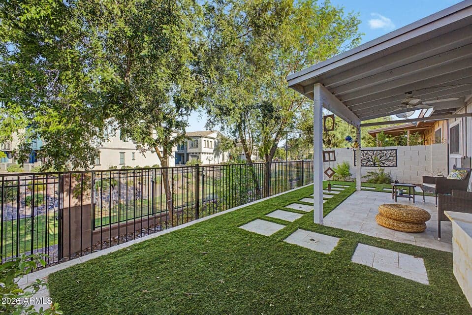 5323 S MITCHELL Drive, Tempe, AZ 85283 — photo 1 of 27