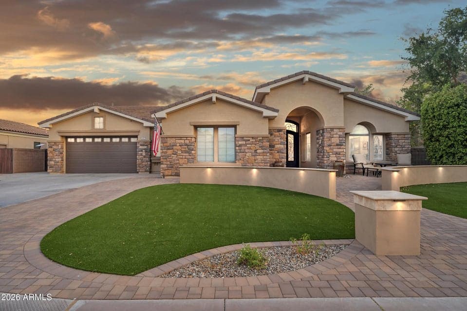 607 E ELGIN Street, Gilbert, AZ 85295 — photo 1 of 125