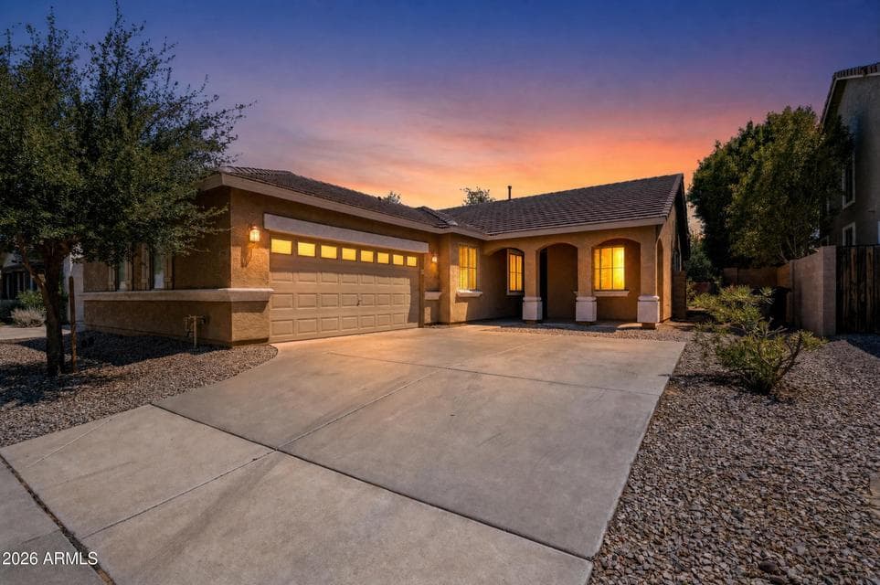 2989 S FISHER Lane, Gilbert, AZ 85295 — photo 1 of 22