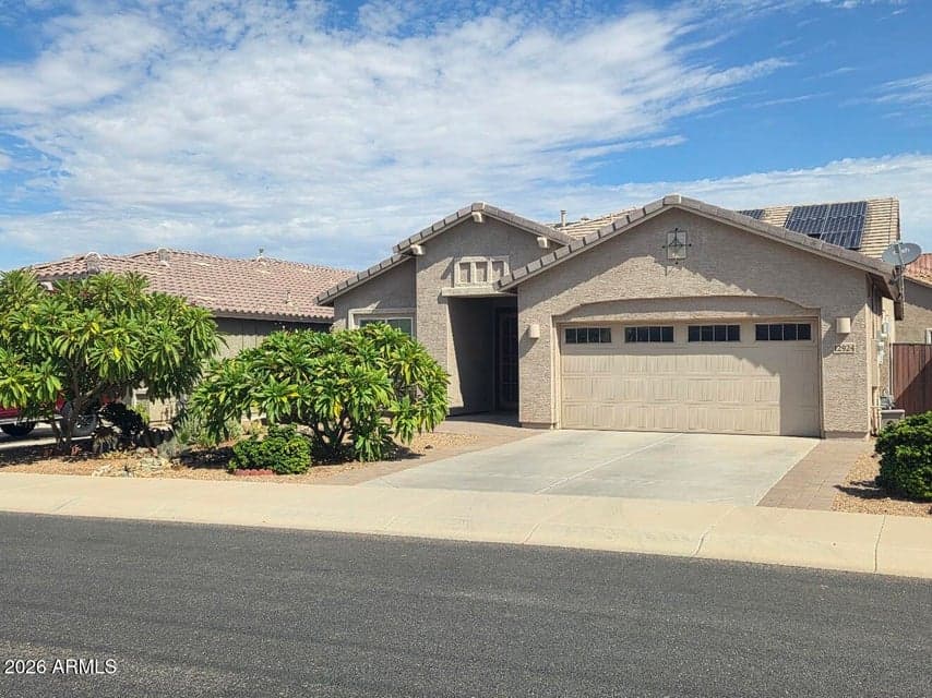 12924 W FLYNN Lane, Glendale, AZ 85307 — photo 1 of 21