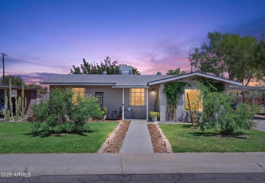 1938 W WELDON Avenue, Phoenix, AZ 85015 — photo 1 of 29