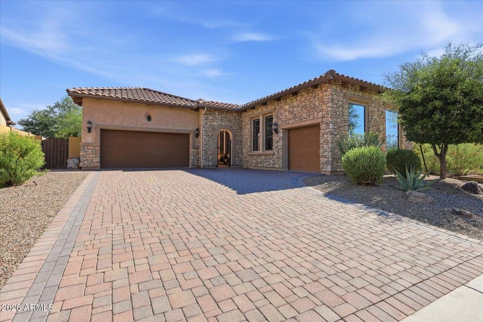 8437 E LOCKWOOD Street, Mesa, AZ 85207 — photo 1 of 61