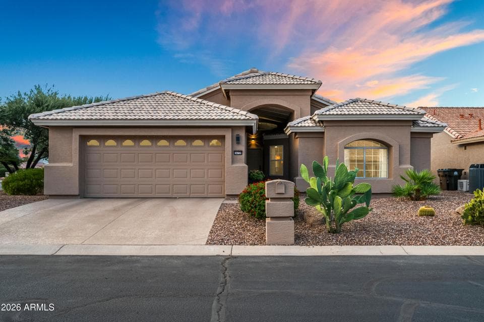 14728 W CHEERY LYNN Drive, Goodyear, AZ 85395 — photo 1 of 30