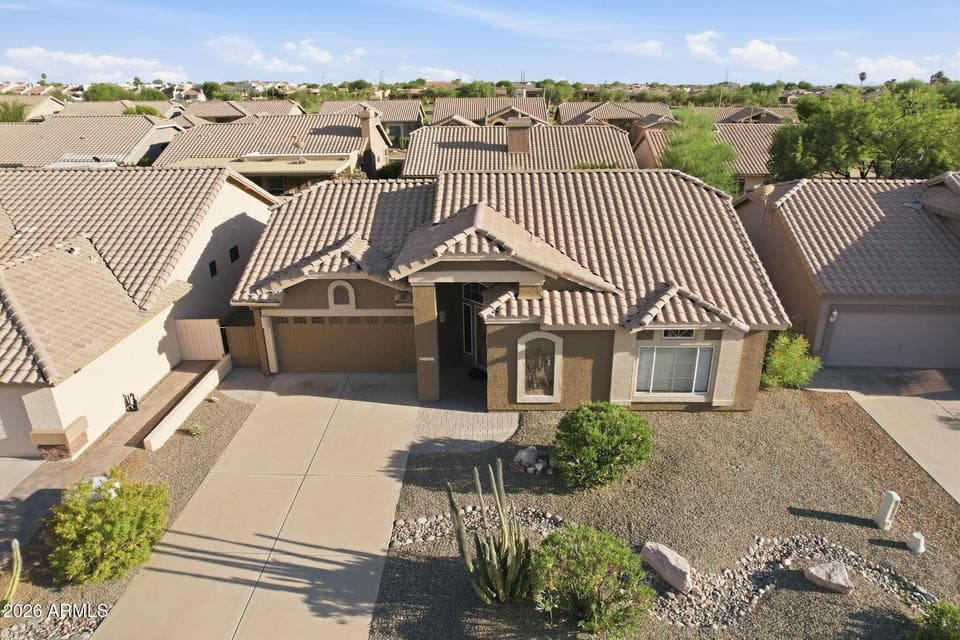 8527 E Saguaro Blossom Road, Gold Canyon, AZ 85118 — photo 1 of 45