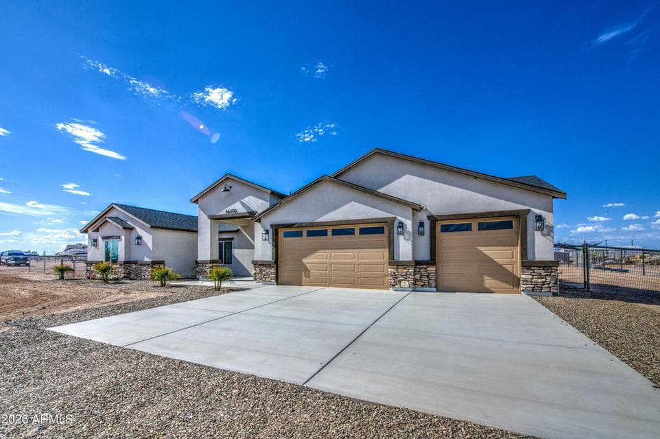36390 W WHITTON Avenue, Tonopah, AZ 85354 — photo 1 of 70