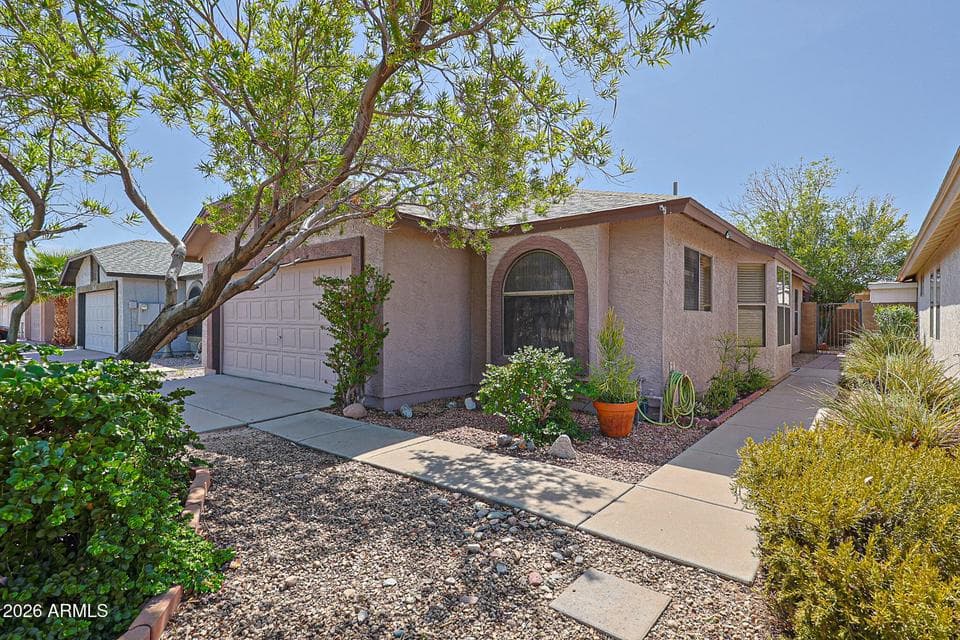 18358 N 88TH Avenue, Peoria, AZ 85382 — photo 1 of 27