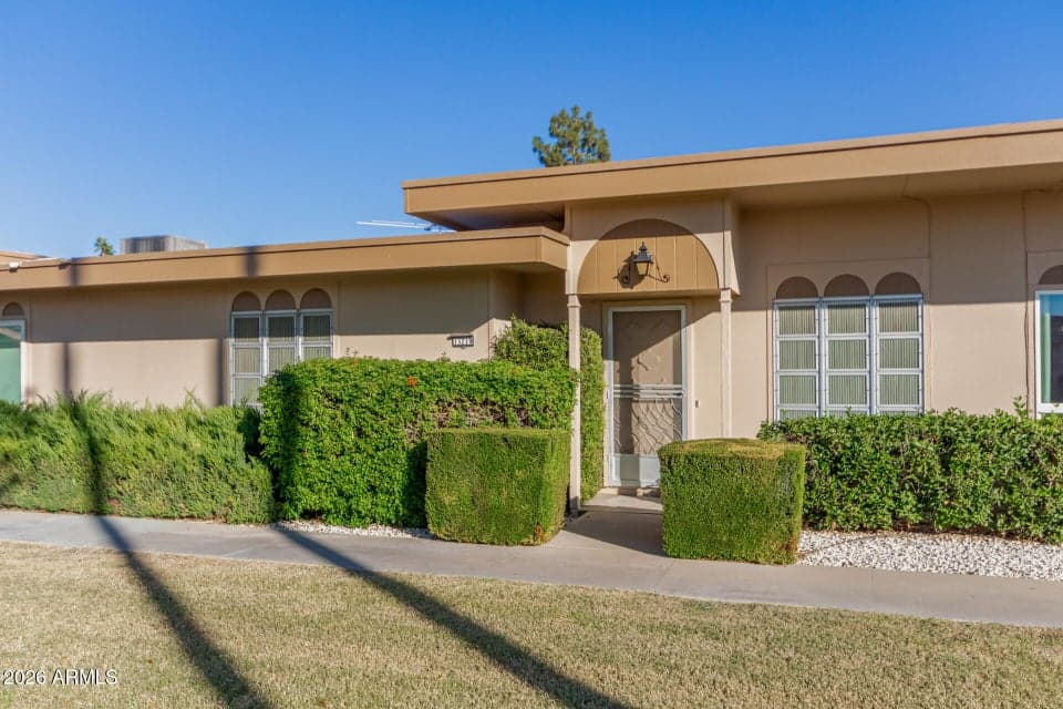 13219 N 99th Drive, Sun City, AZ 85351 — photo 1 of 40