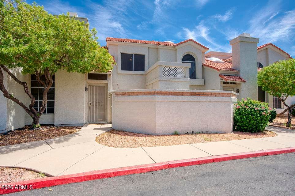 1717 E UNION HILLS Drive 1032, Phoenix, AZ 85024 — photo 1 of 15