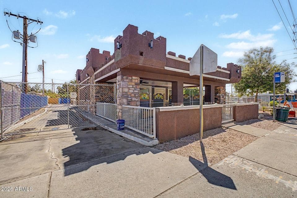 801 E BROADWAY Road, Mesa, AZ 85204 — photo 1 of 56