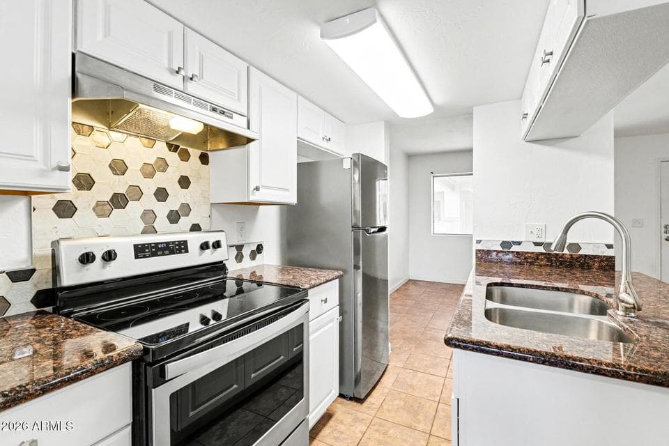 12123 W BELL Road 211, Surprise, AZ 85378 — photo 1 of 26