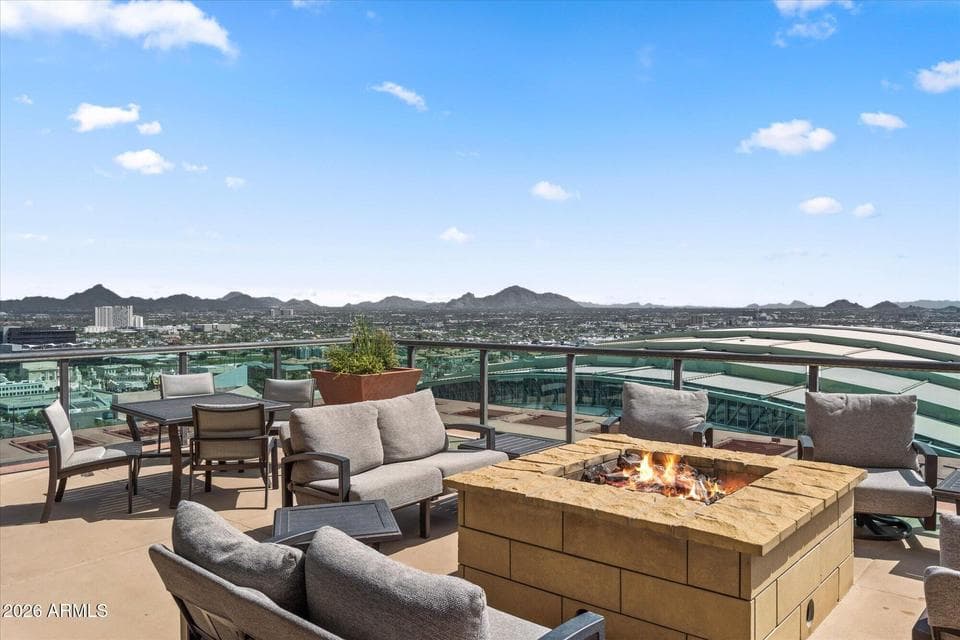 Roof top entertainment area