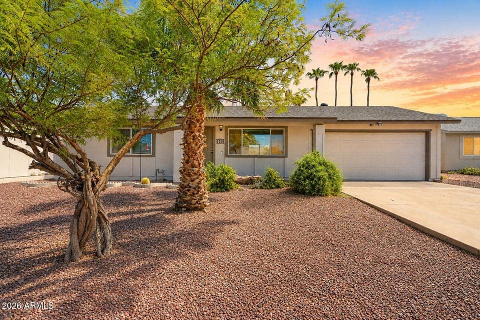 5709 S ROBERTS Road, Tempe, AZ 85283 — photo 1 of 47