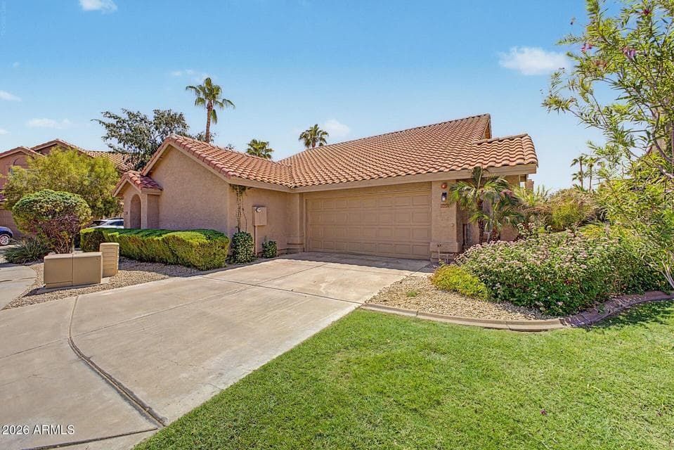 13425 N 92ND Place, Scottsdale, AZ 85260 — photo 1 of 15