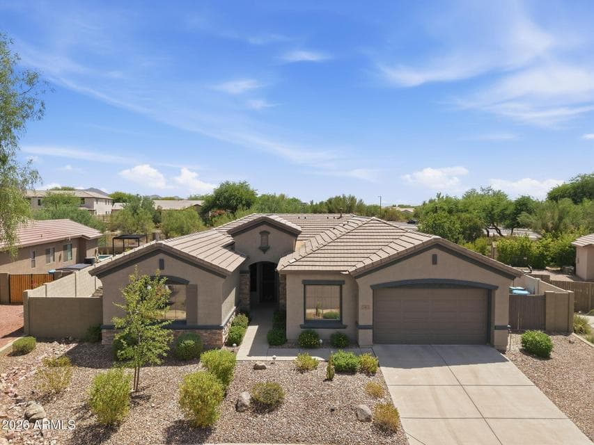 2421 W KIT CARSON Court, Phoenix, AZ 85086 — photo 1 of 48