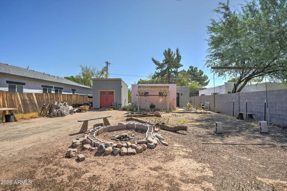 2033 N 22ND Place, Phoenix, AZ 85006 — photo 1 of 25
