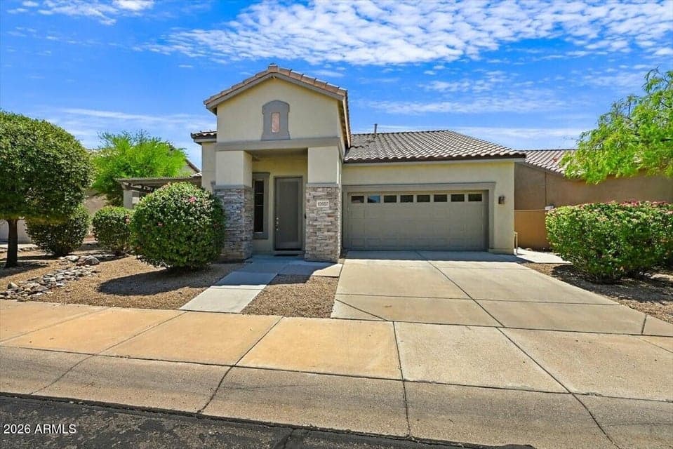 10607 E AUTUMN SAGE Drive, Scottsdale, AZ 85255 — photo 1 of 27