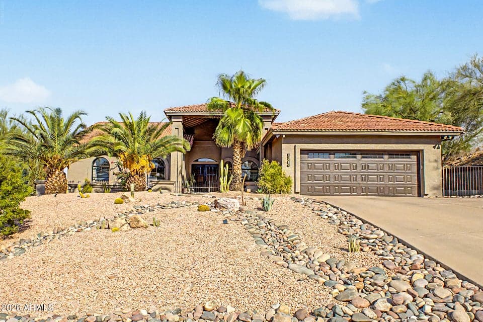 WELCOME HOME!