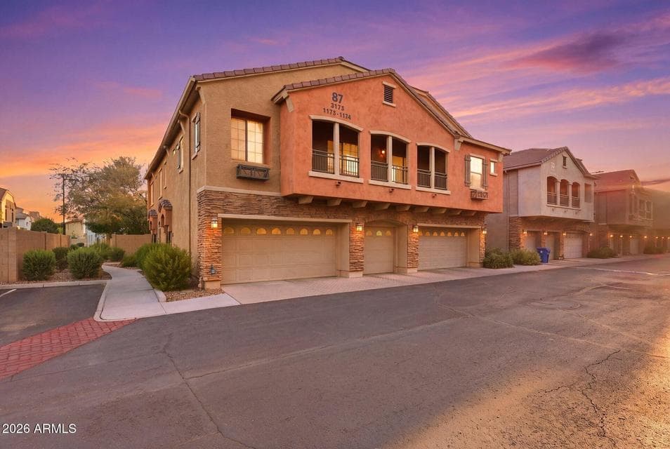 1350 S GREENFIELD Road 2173, Mesa, AZ 85206 — photo 1 of 33