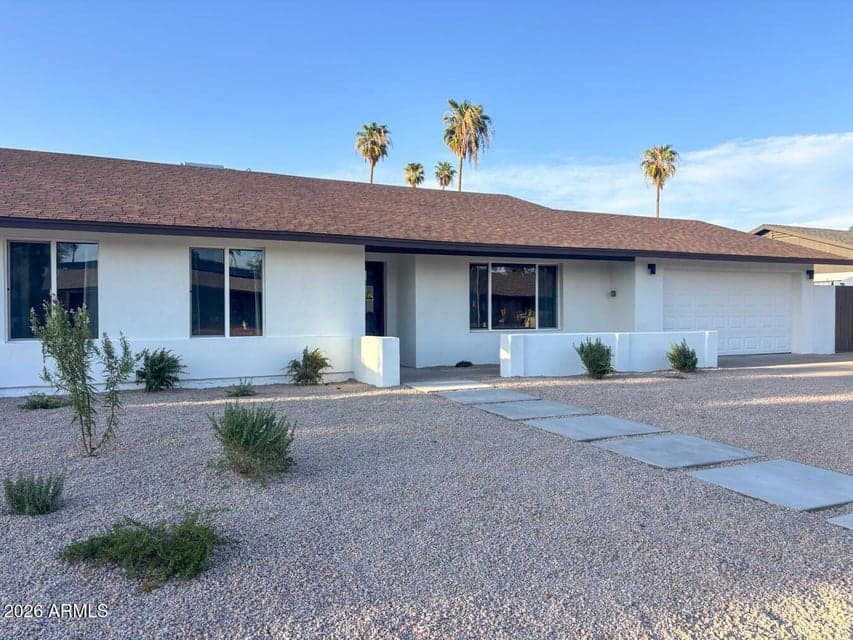 4432 E VOLTAIRE Avenue, Phoenix, AZ 85032 — photo 1 of 29