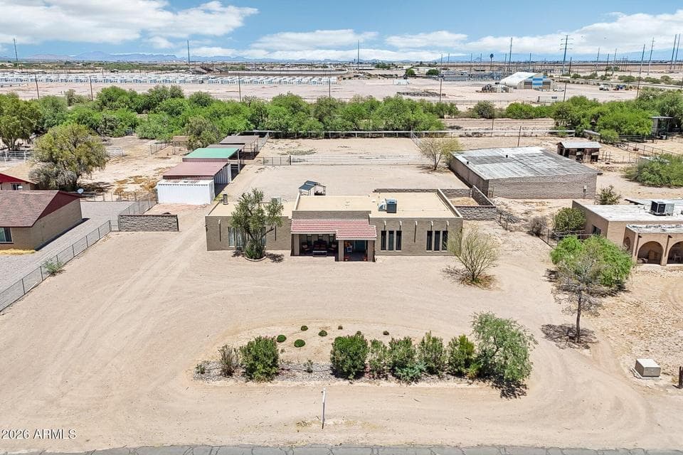228 W CALLE TUBERIA, Casa Grande, AZ 85194 — photo 1 of 43