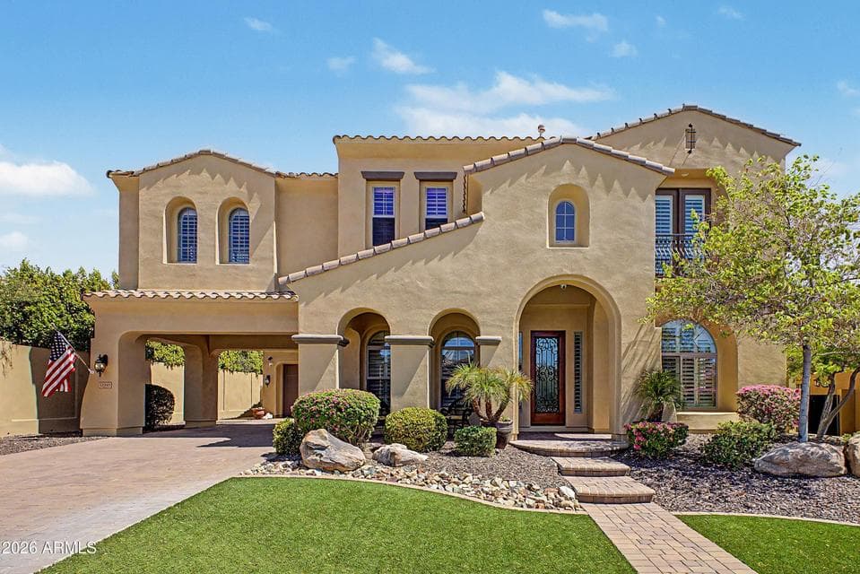 13348 W GLORIA Lane, Peoria, AZ 85383 — photo 1 of 63
