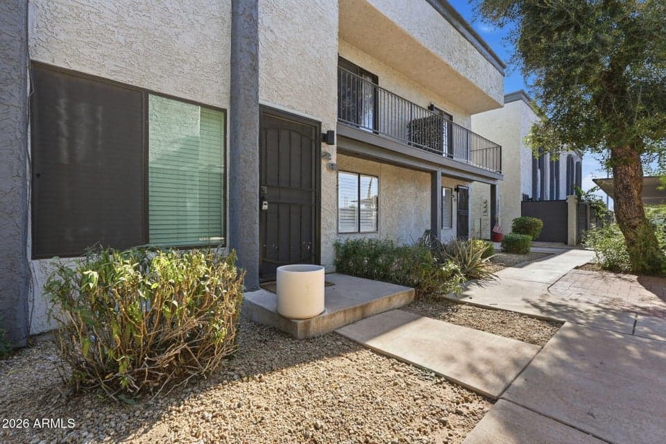 3501 N 64TH Street 26, Scottsdale, AZ 85251 — photo 1 of 32