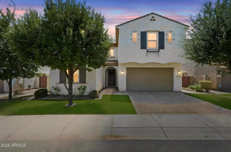 923 W YELLOWSTONE Way, Chandler, AZ 85248 — photo 1 of 15