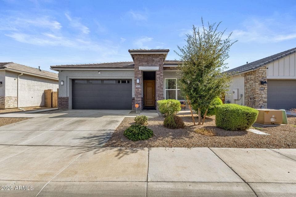 40945 W HILLMAN Drive, Maricopa, AZ 85138 — photo 1 of 36