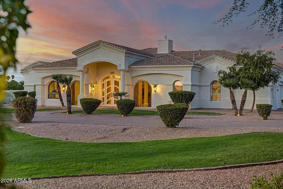 3126 E FRUITVALE Court, Gilbert, AZ 85297 — photo 1 of 169