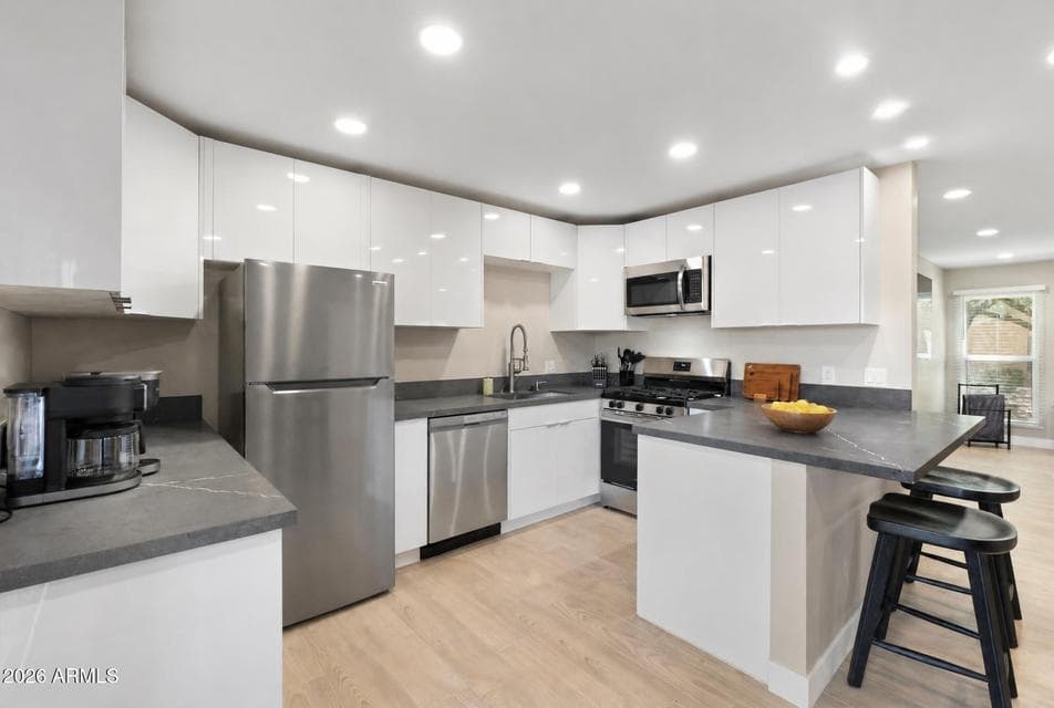 4950 N Miller Road 102, Scottsdale, AZ 85251 — photo 1 of 42