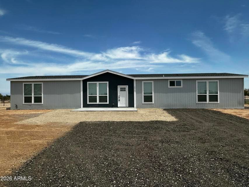 8819 N Sayonara Trail, Florence, AZ 85132 — photo 1 of 37