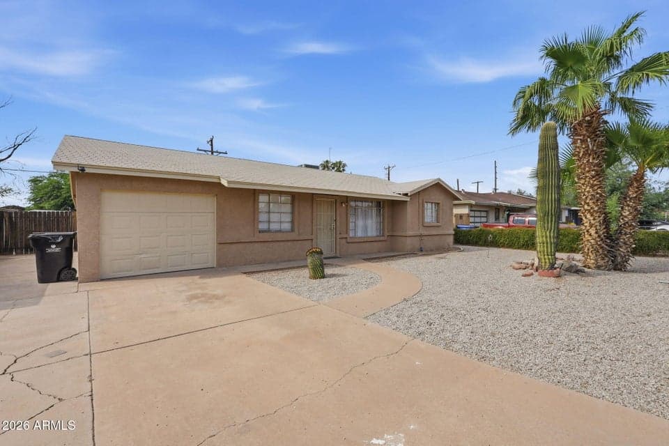 2231 W ORANGEWOOD Avenue, Phoenix, AZ 85021 — photo 1 of 29