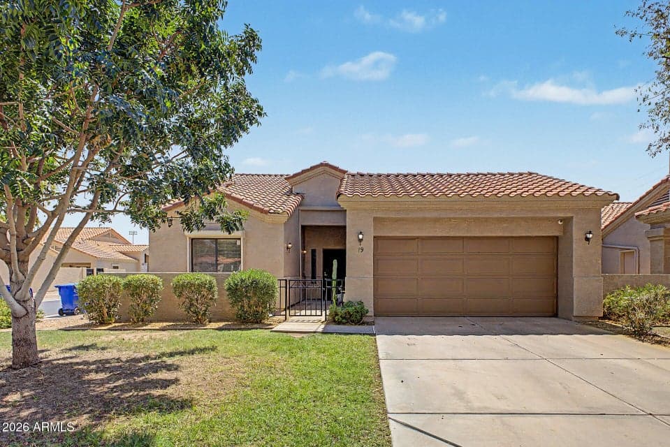 45 E 9TH Place 19, Mesa, AZ 85201 — photo 1 of 34