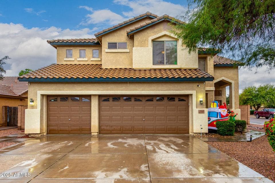 1643 E WILDHORSE Place, Chandler, AZ 85286 — photo 1 of 33