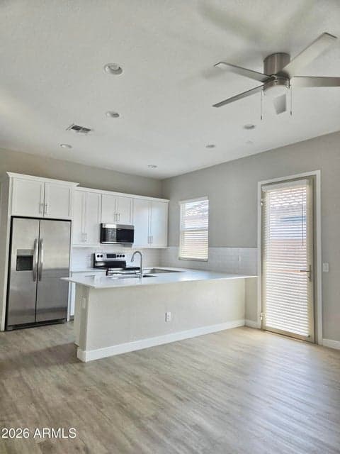 2568 E KINGBIRD Drive, Gilbert, AZ 85297 — photo 1 of 11