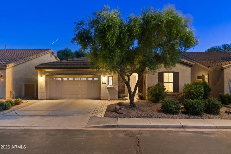 4481 E BLUE SPRUCE Lane, Gilbert, AZ 85298 — photo 1 of 76