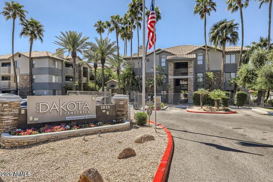 2025 E CAMPBELL Avenue 254, Phoenix, AZ 85016 — photo 1 of 26