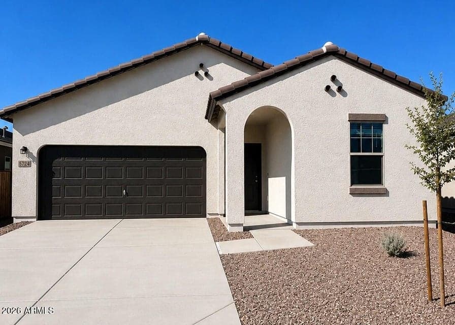 5724 E HORNBLENDE Way, San Tan Valley, AZ 85143 — photo 1 of 39