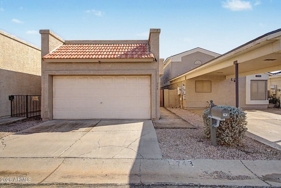 743 E PEPPER Drive, Casa Grande, AZ 85122 — photo 1 of 39